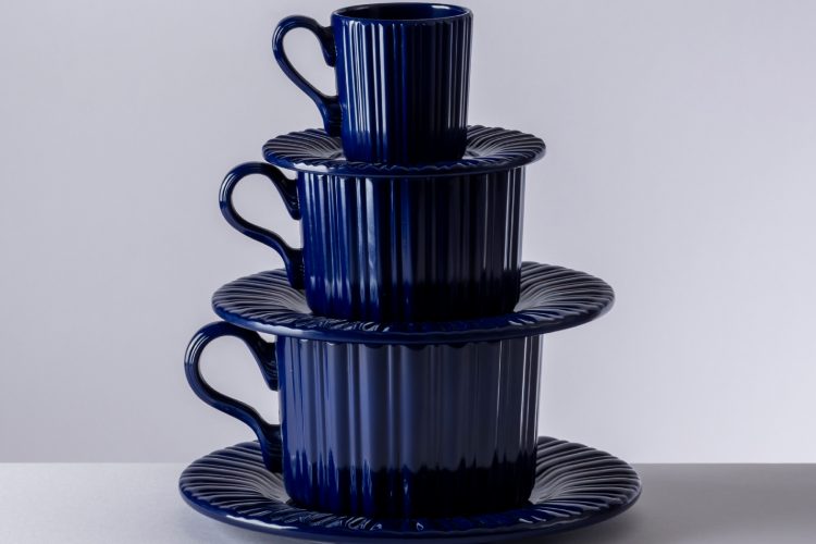 mario-luca-giusti-predstavlja-praznicnu-kolekciju-za-2025-boja-nostalgija-i-elegantni-akril-12