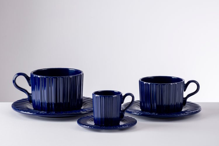 mario-luca-giusti-predstavlja-praznicnu-kolekciju-za-2025-boja-nostalgija-i-elegantni-akril-13