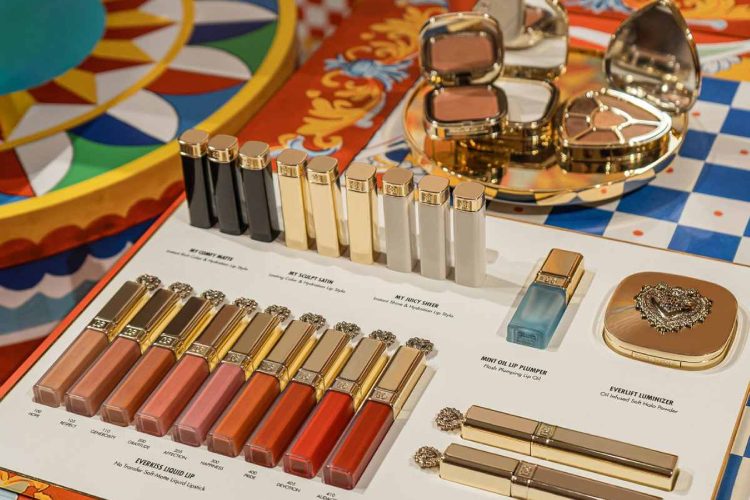 dolce-gabbana-holiday-market-2025-praznicni-svet-italijanske-raskosi-5