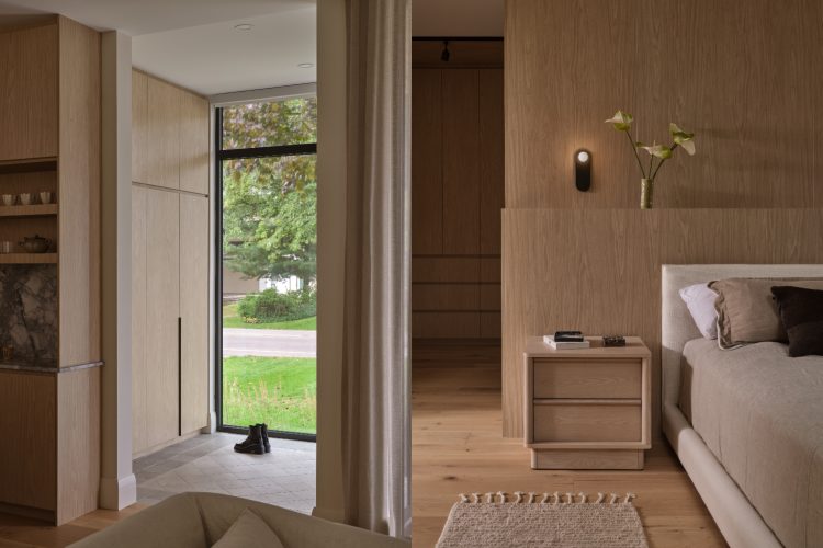 projekat-21-sofisticiran-porodicni-dom-u-znaku-elegancije-svezine-i-mira-2