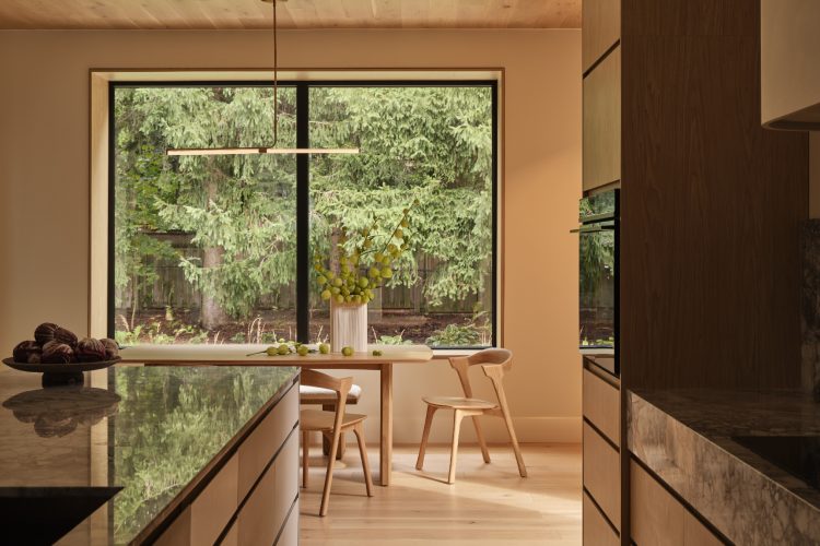 projekat-21-sofisticiran-porodicni-dom-u-znaku-elegancije-svezine-i-mira-11