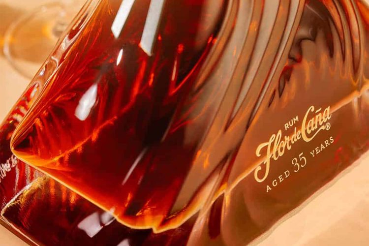 flor-de-cana-obelezava-135-godina-postojanja-velicanstvenim-rumom-starim-35-godina-3