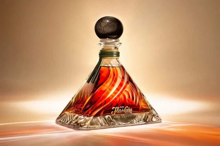 flor-de-cana-obelezava-135-godina-postojanja-velicanstvenim-rumom-starim-35-godina-4