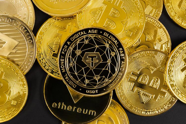 close-up-of-tether-coin-on-top-of-various-cryptocu-2025-03-10-20-23-30-utc