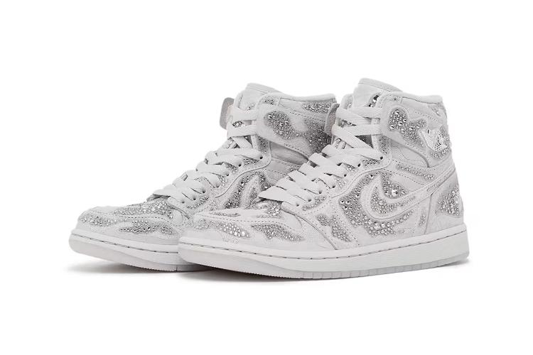 swarovski-nike-air-jordan-1