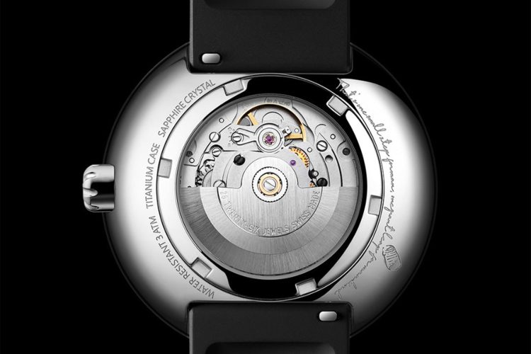 ciga-design-odaje-pocast-apolu-11-izuzetnim-casovnikom-4