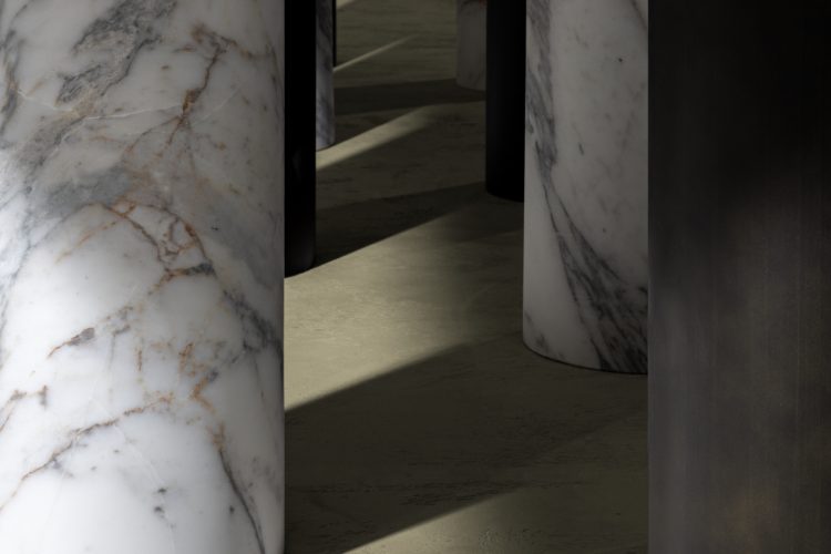 kreoo-veliki-mermerni-stolovi-kao-skulpture-savremenog-luksuza-10