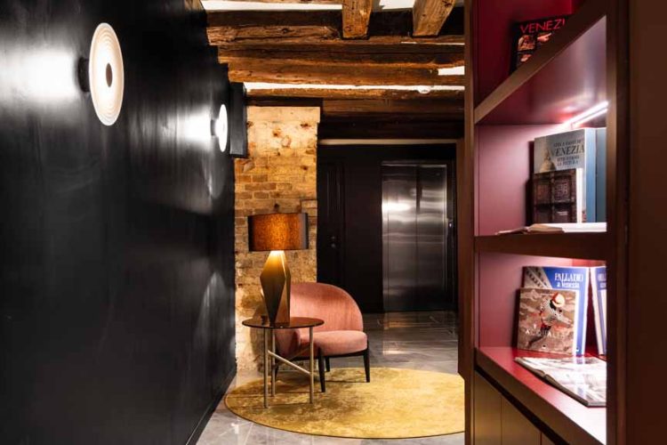 palazzo-rota-tiha-renesansa-venecijanskog-luksuza-na-trgu-svetog-marka-6