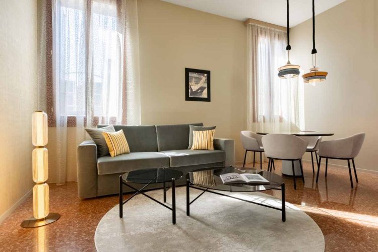 palazzo-rota-tiha-renesansa-venecijanskog-luksuza-na-trgu-svetog-marka-11