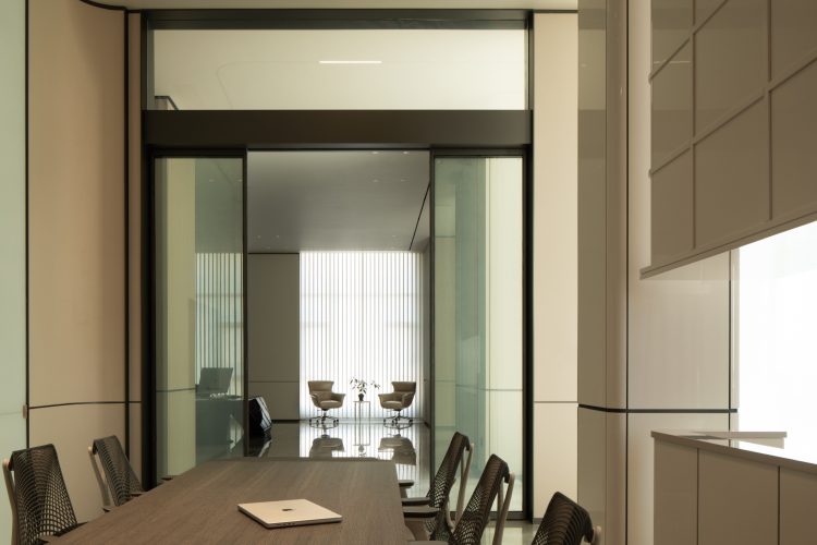 italijanski-luksuz-u-kineskom-pejzazu-vila-shimao-champagne-lake-kao-nova-definicija-savremenog-stanovanja-8