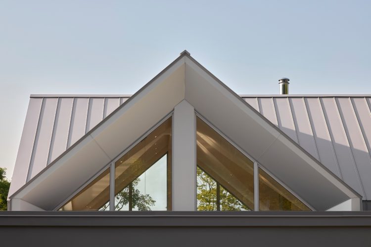 kada-geometrija-uokviruje-pejzaz-rezidencija-la-croix-kao-arhitektonski-dijalog-sa-prirodom-6