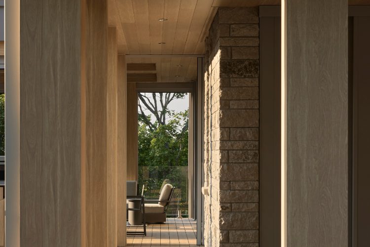 kada-geometrija-uokviruje-pejzaz-rezidencija-la-croix-kao-arhitektonski-dijalog-sa-prirodom-7