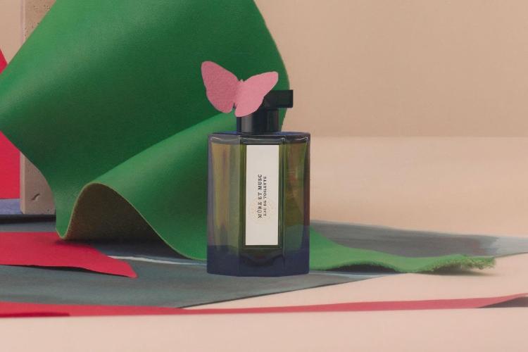 a-touch-of-love-by-lartisan-parfumeur-15
