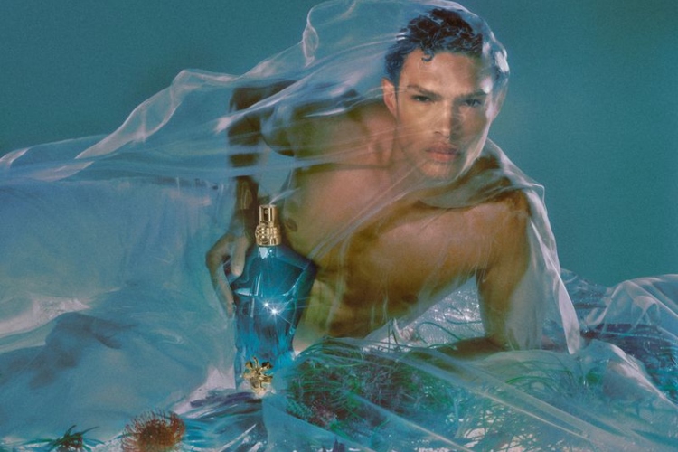 jean-paul-gaultier-predstavlja-le-beau-flower-edition-miris-fantasticne-privlacnosti-3