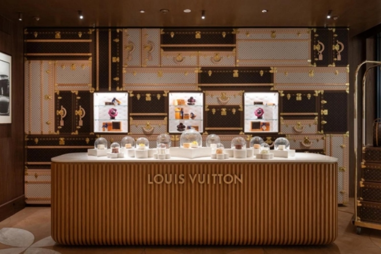 louis-vuitton-otvara-luksuznu-brodsku-prodavnicu-u-sangaju-2