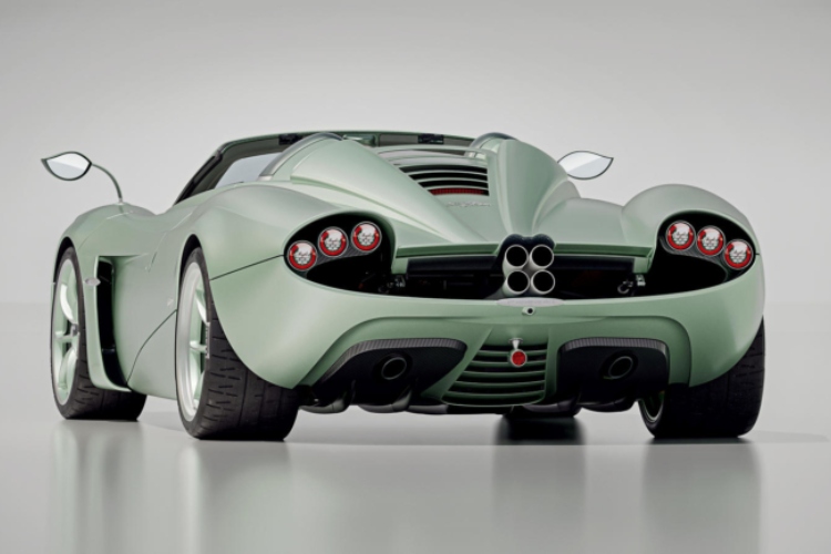 samo-10-milijardera-ce-imati-priliku-da-poseduje-ovau-pagani-huayra-codalunga-speedster-zver-od-852-ks-7