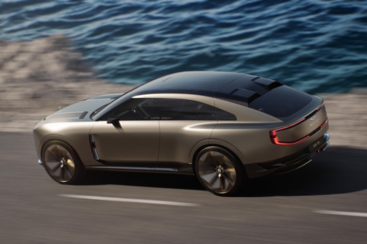 bentley-exp-15-vizija-luksuza-buducnosti-sa-tri-sedista-i-troje-vrata-4