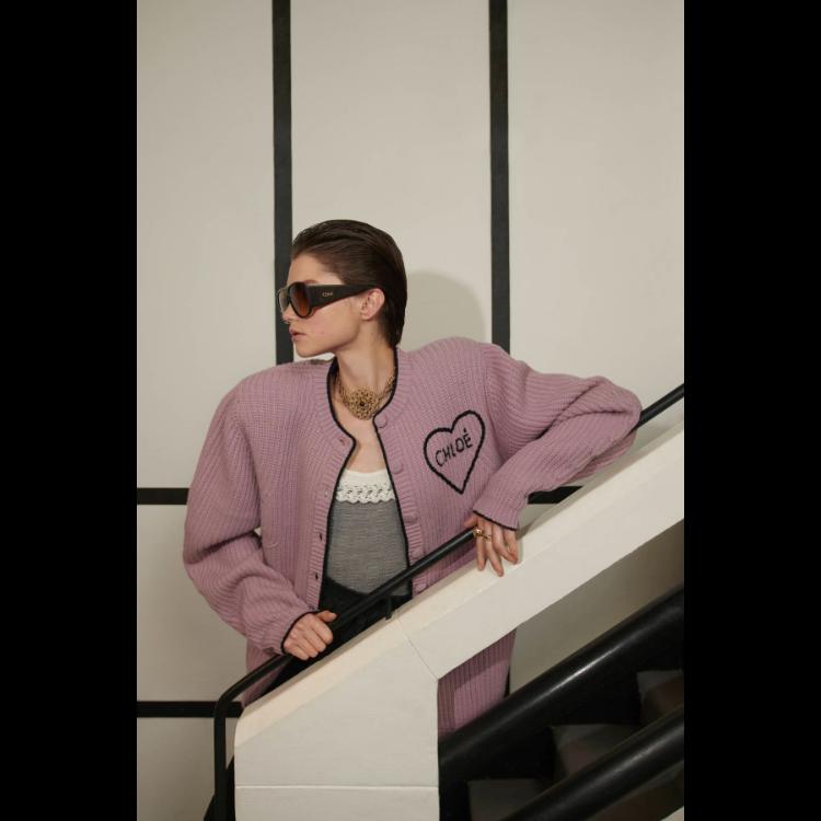 chloe-spring-2026-female-vertigo-moda-izmedu-fantazije-i-stvarnosti-17