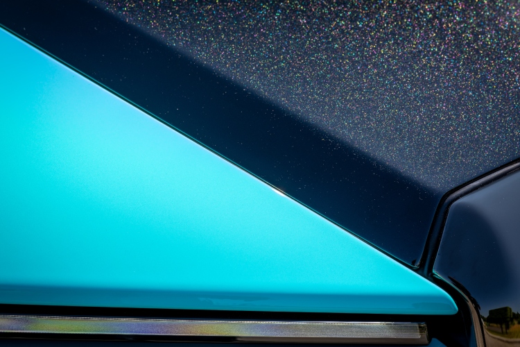 rolls-royce-muralna-umetnost-dunhuanga-u-pokretu-10
