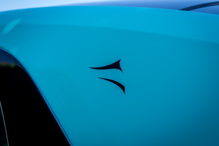 rolls-royce-muralna-umetnost-dunhuanga-u-pokretu-11