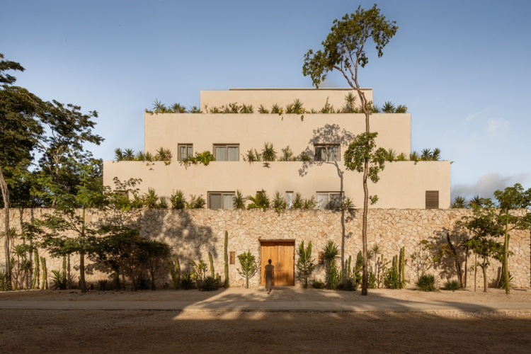 hacienda-wabi-arhitektura-koja-uranja-u-dzunglu-tuluma-1