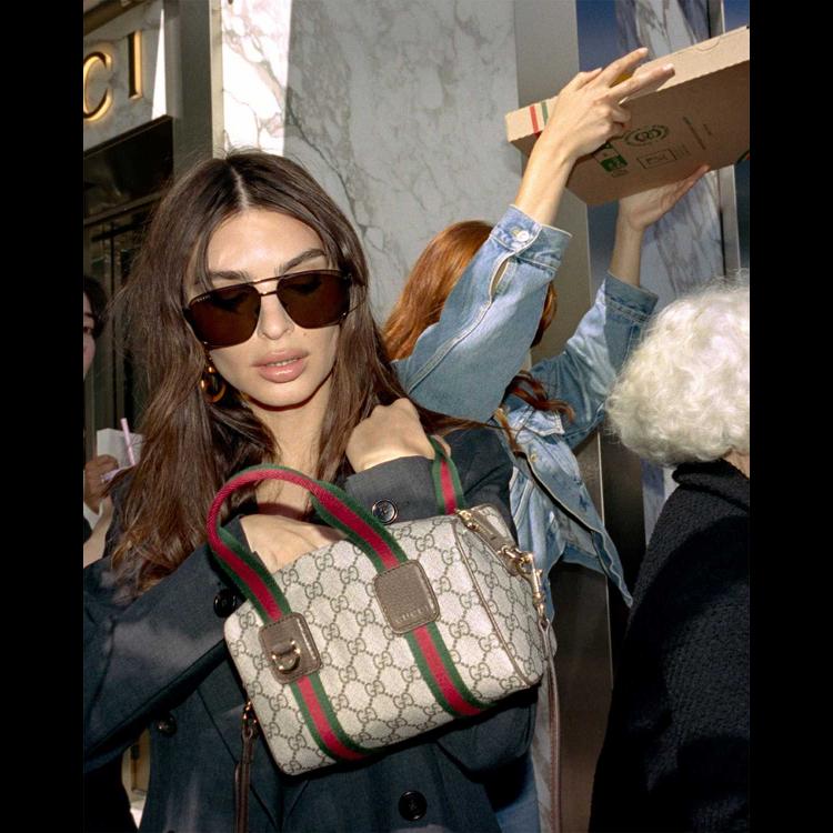 gucci-slavi-gg-monogram-u-novoj-kampanji-snimljenoj-na-suncanoj-rivijeri-kana-3