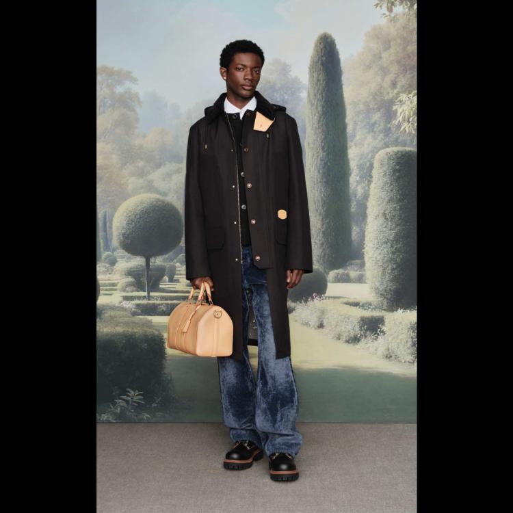louis-vuitton-proleceleto-za-2026-farel-vodi-dandije-na-britansko-selo-3