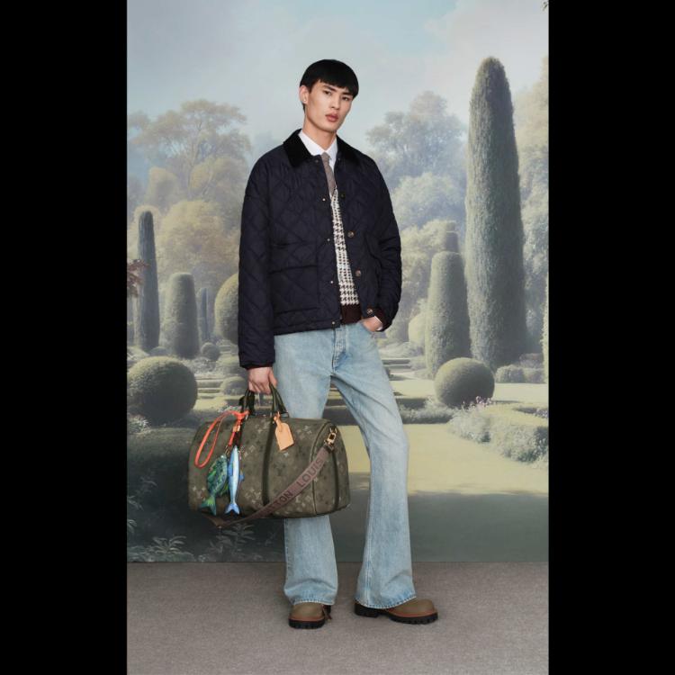 louis-vuitton-proleceleto-za-2026-farel-vodi-dandije-na-britansko-selo-20