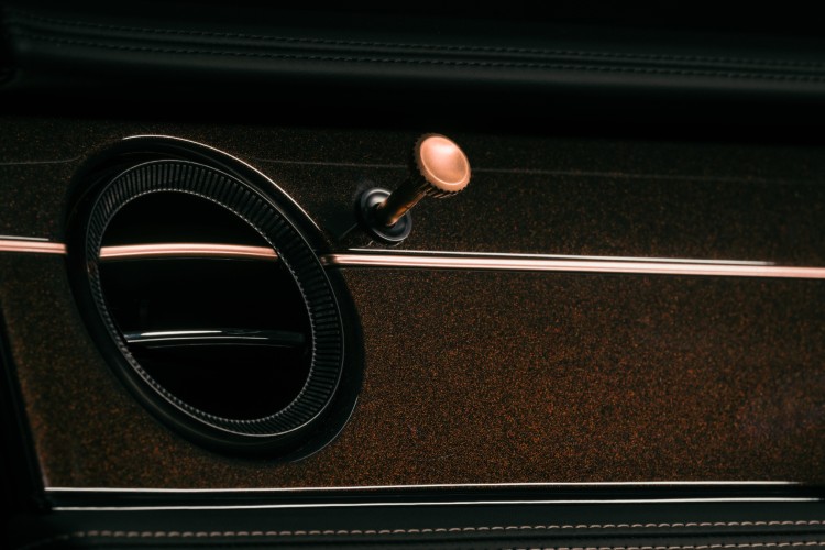 bentley-batur-black-rose-12