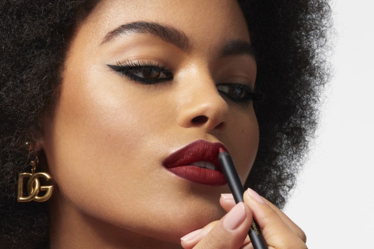 dolcegabbana-beauty-otkriva-tri-nova-neizostavna-proizvoda-iz-kolekcije-classic-look-8