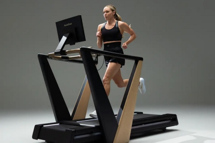 nordictrack-ultra-1-luksuzna-traka-za-trcanje-od-15000-dolara-sa-10000-treninga-i-da-postoji-lista-cekanja-1
