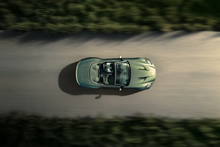 novi-aston-martin-20