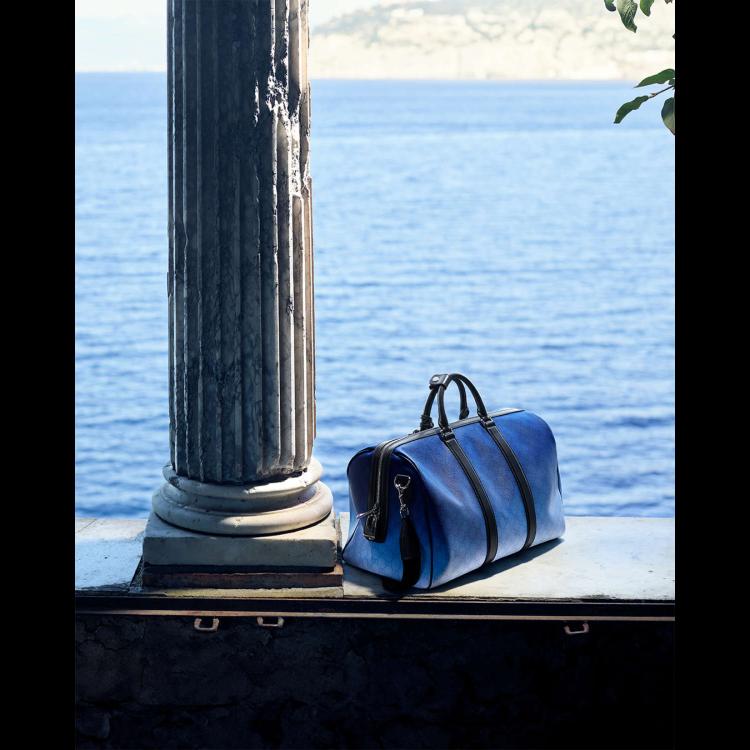 gucci-predstavlja-lido-kampanju-letnja-himna-slobodi-suncu-i-mediteranskoj-eleganciji-1