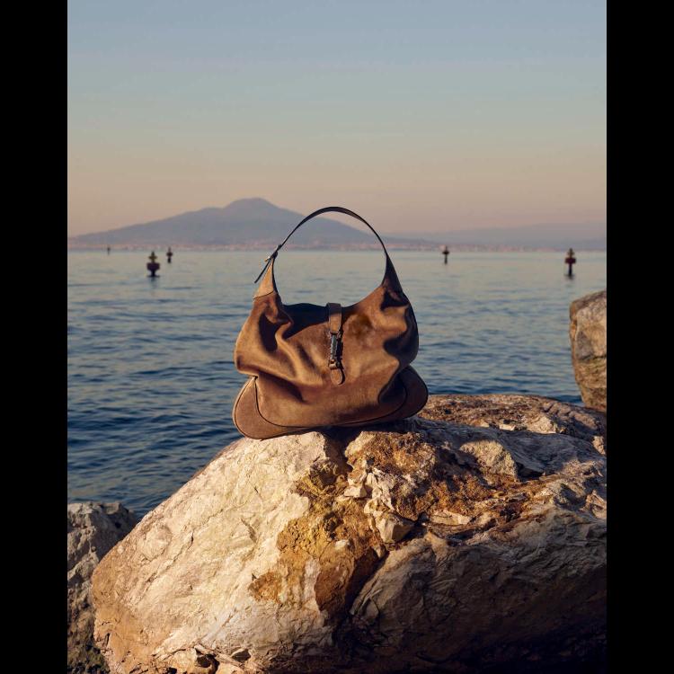 gucci-predstavlja-lido-kampanju-letnja-himna-slobodi-suncu-i-mediteranskoj-eleganciji-4