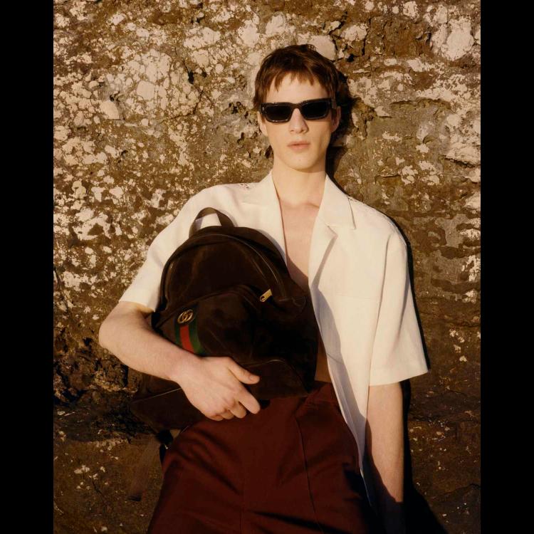 gucci-predstavlja-lido-kampanju-letnja-himna-slobodi-suncu-i-mediteranskoj-eleganciji-7