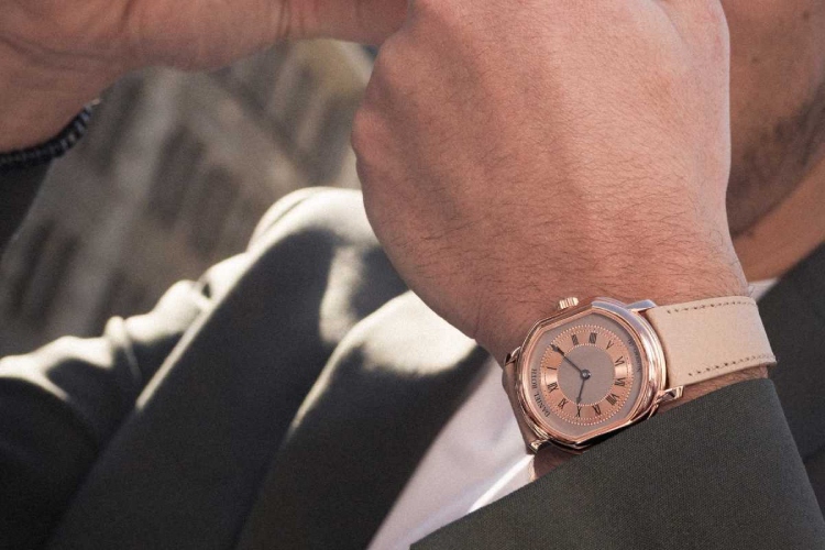 daniel-roth-extra-plat-rose-gold-rafinirana-oda-horoloskom-minimalizmu-20