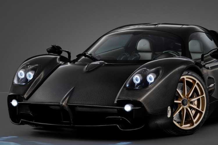 pagani-hipersportski-san-koji-novac-ne-moze-sam-da-kupi-1