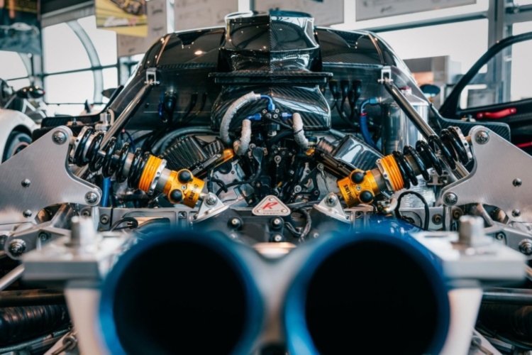 pagani-hipersportski-san-koji-novac-ne-moze-sam-da-kupi-2