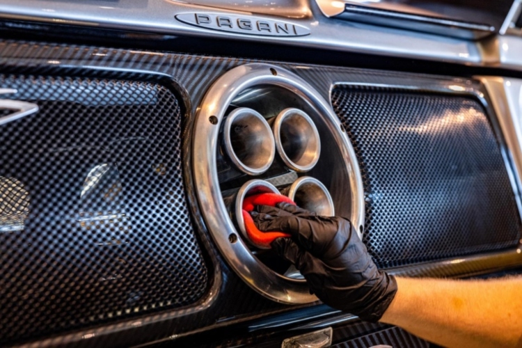 pagani-hipersportski-san-koji-novac-ne-moze-sam-da-kupi-3