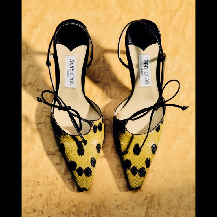 jimmy-choo-ozivljava-modu-s-kraja-90-ih-arhivska-kolekcija-je-modni-san-koji-traje-7