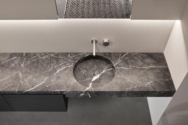 antoniolupi-fortepiano-snaga-mermera-i-cista-sustina-dizajna-8