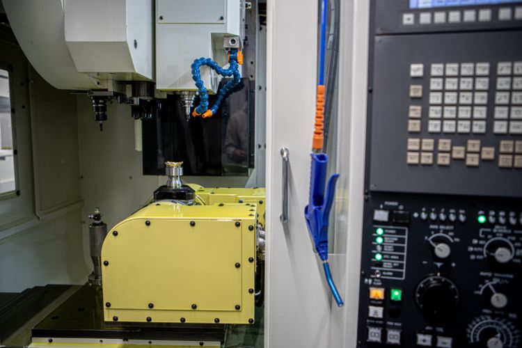 franck-muller-vanguard-alquimiamc-umetnost-vremena-i-metal-koji-zivi-19