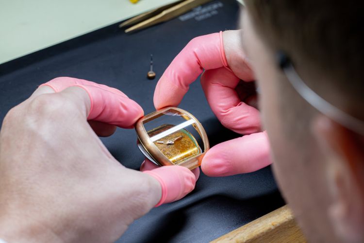 franck-muller-vanguard-alquimiamc-umetnost-vremena-i-metal-koji-zivi-30