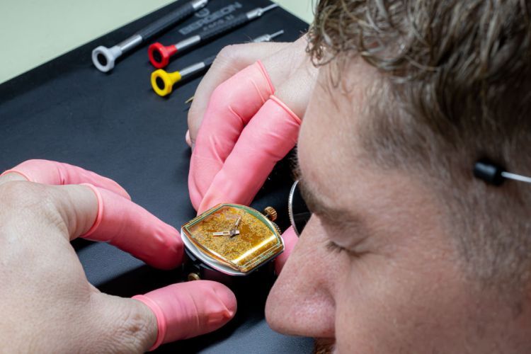 franck-muller-vanguard-alquimiamc-umetnost-vremena-i-metal-koji-zivi-32