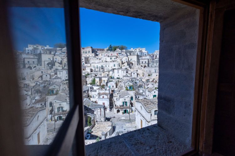 moyseion-matera-svetlost-zvuk-i-voda-tri-simbola-vecnosti-29