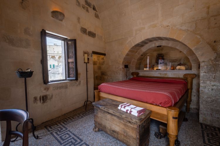 moyseion-matera-svetlost-zvuk-i-voda-tri-simbola-vecnosti-36