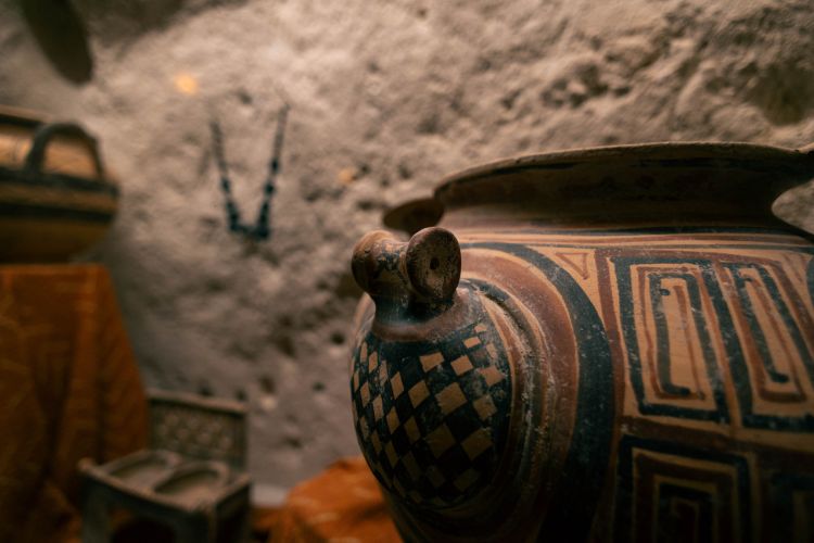 moyseion-matera-svetlost-zvuk-i-voda-tri-simbola-vecnosti-46