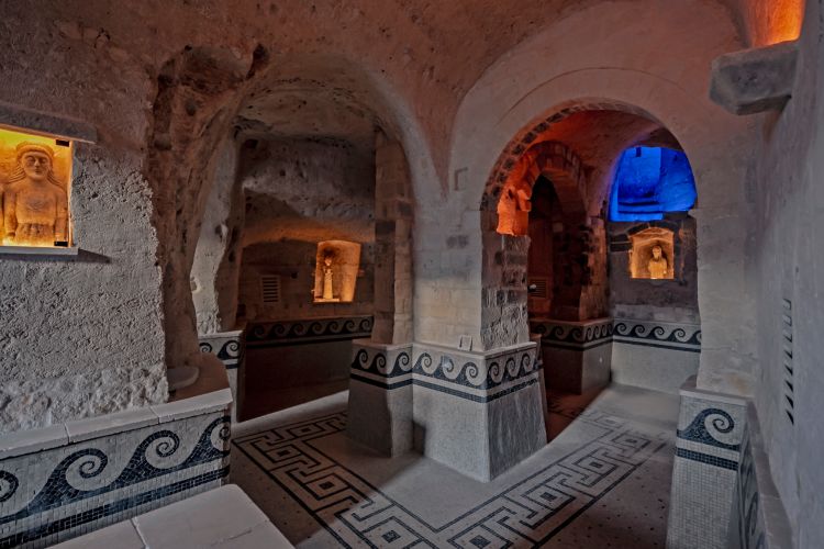 moyseion-matera-svetlost-zvuk-i-voda-tri-simbola-vecnosti-57