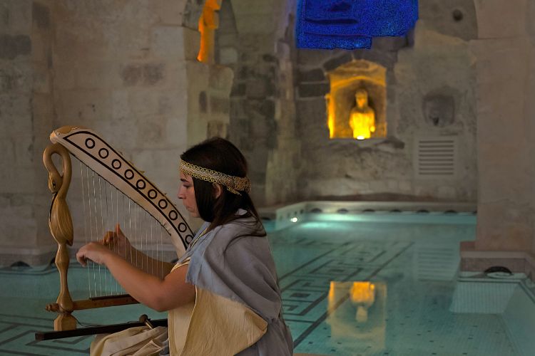 moyseion-matera-svetlost-zvuk-i-voda-tri-simbola-vecnosti-70