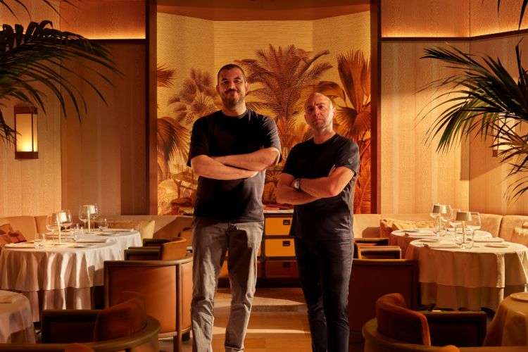 esca-mediteranski-dozivljaj-u-srcu-izmira-spoj-kulinarstva-arhitekture-i-svetlosti-14